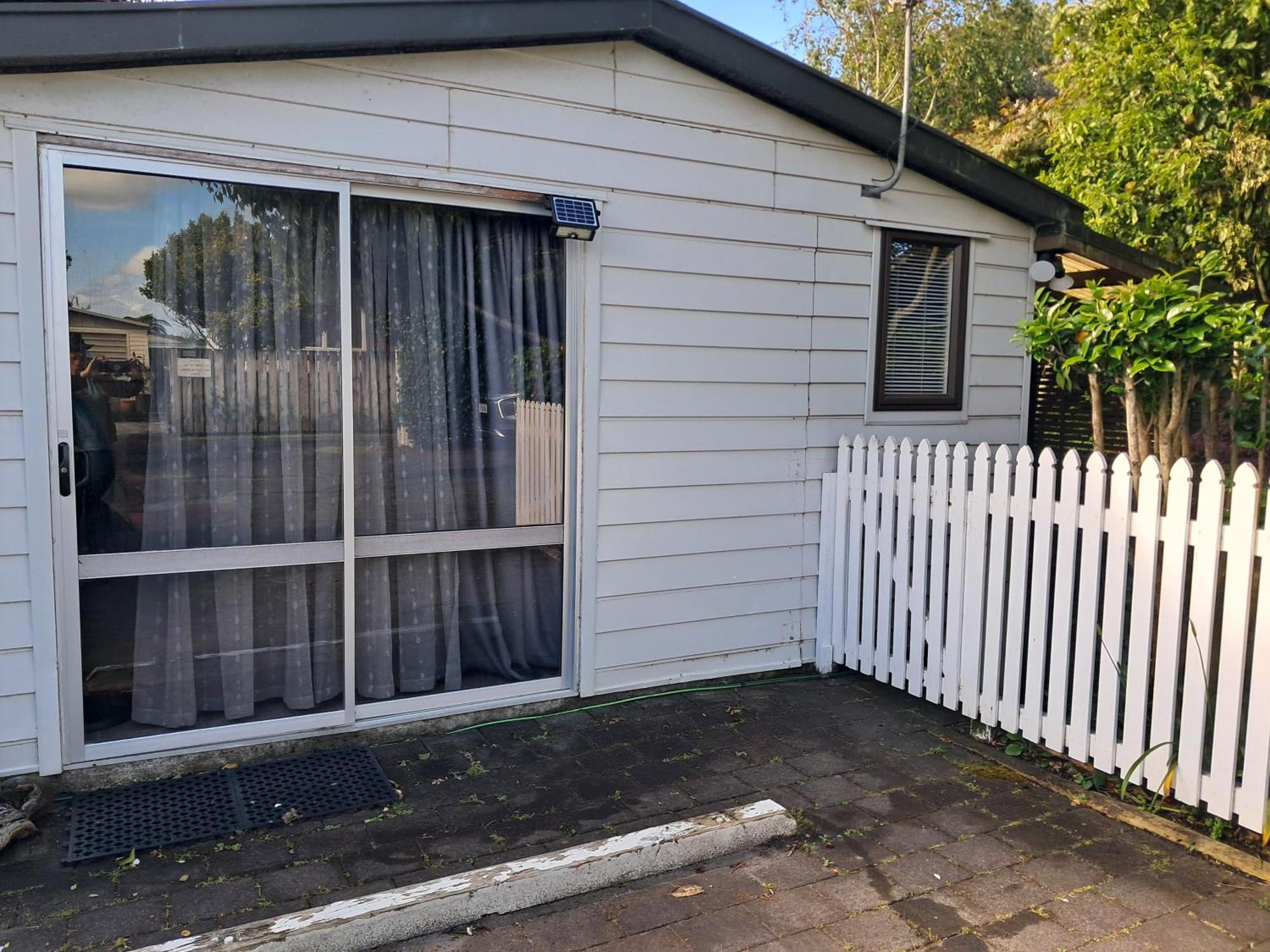 Sweet Guesthouse Waitara Экстерьер фото